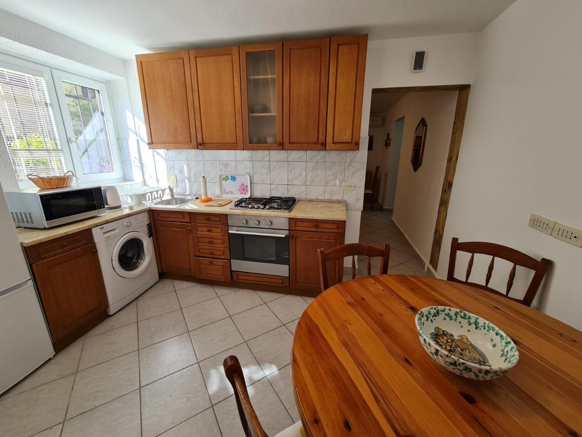 Apartma Pina Apartment Изола Екстериор снимка